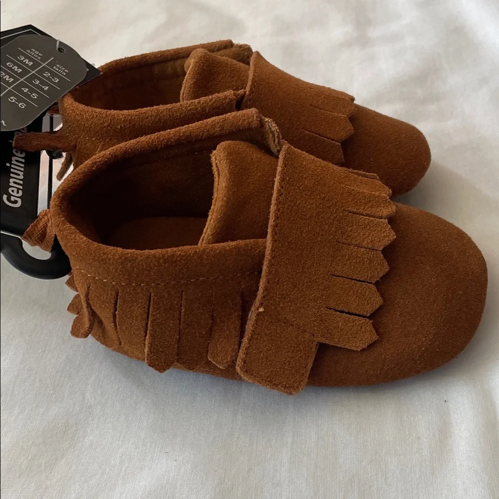 Wonder Nation Brown Kids Moccasins Size 4